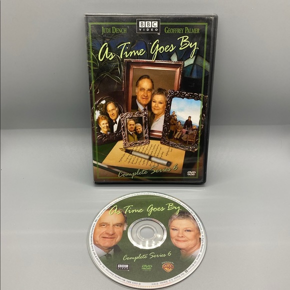 As Time Goes By starting Judi Dench. - Picture 4 of 11